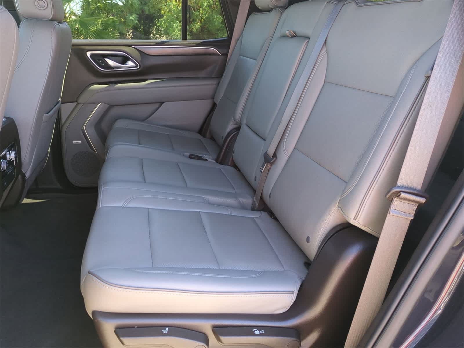 Thumbnail: 2023 GMC Yukon - 24