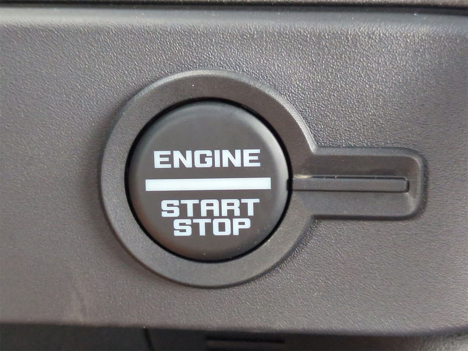 Thumbnail: 2025 Ford Bronco - 16