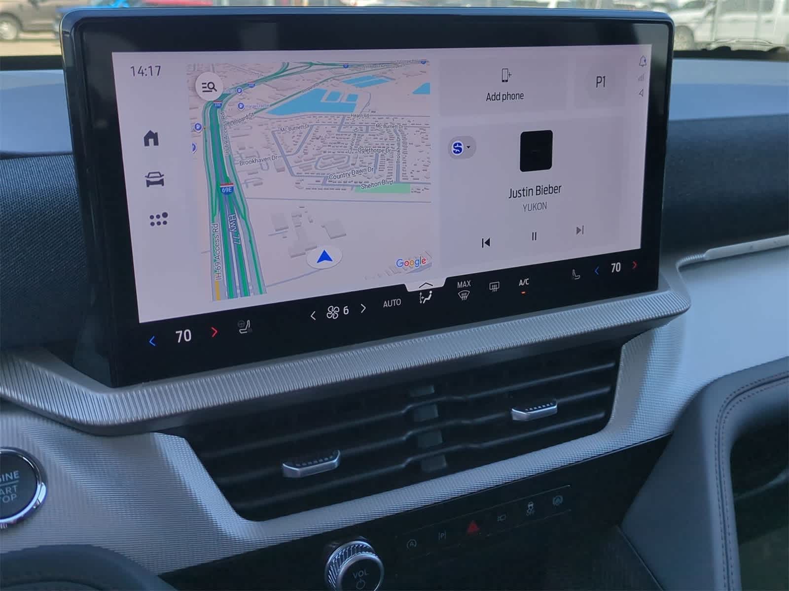 Thumbnail: 2025 Ford Explorer - 12