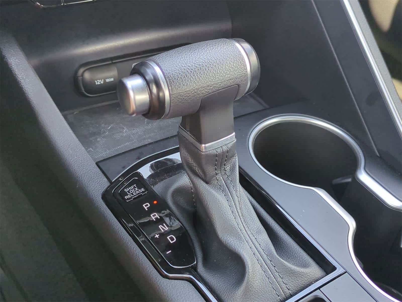 Thumbnail: 2023 Kia K5 - 16