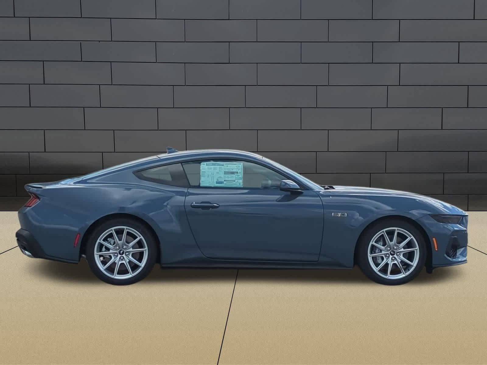 Thumbnail: 2025 Ford Mustang - 9