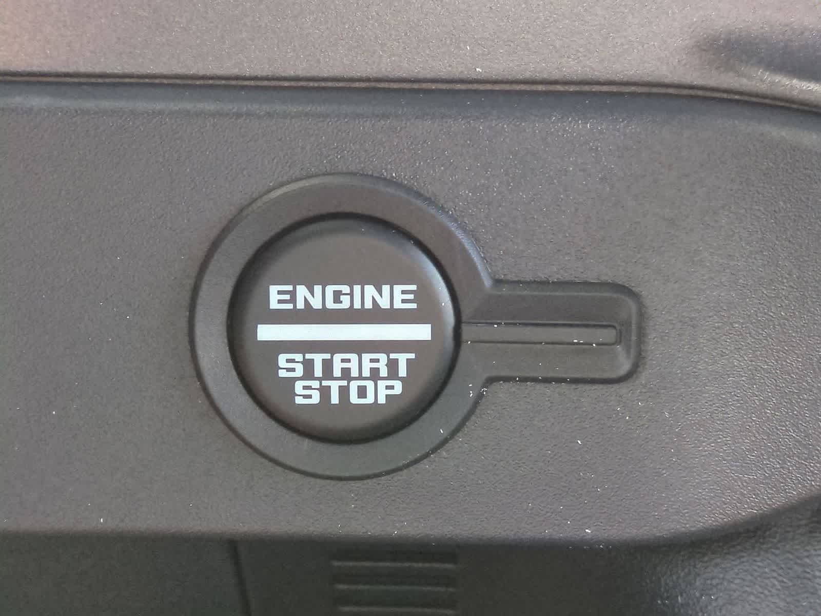 Thumbnail: 2025 Ford Bronco - 17