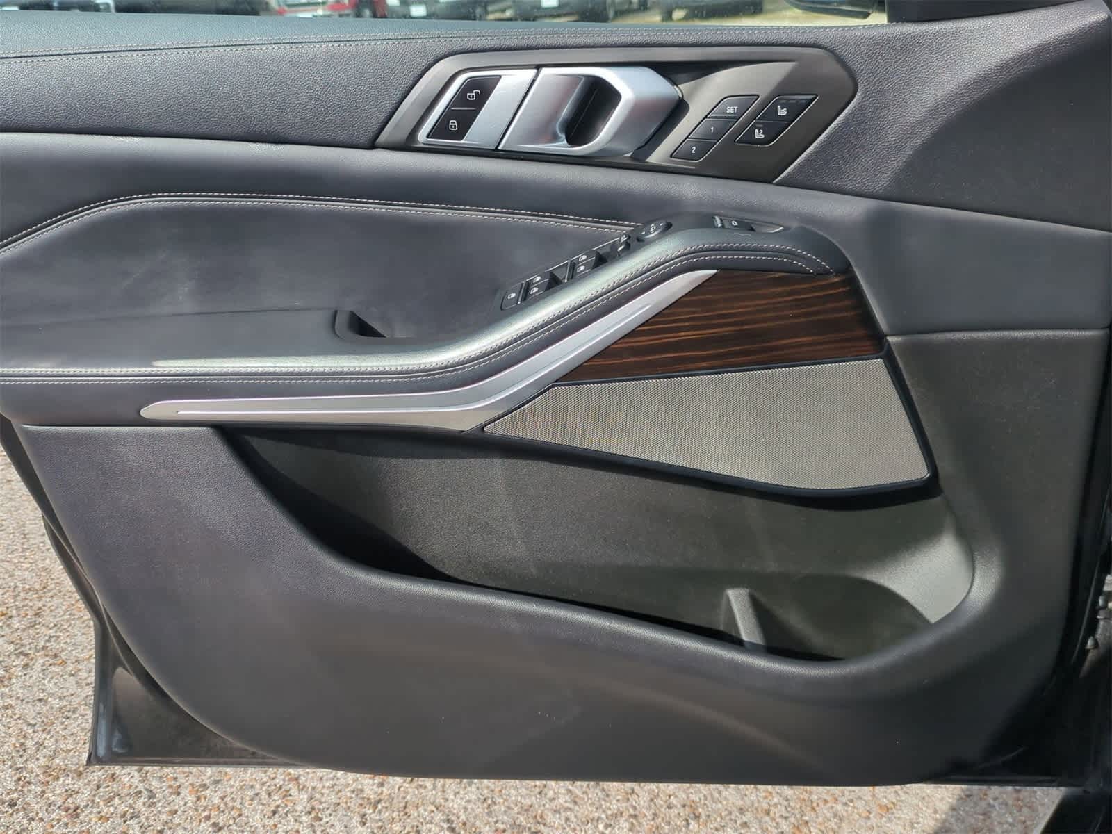 Thumbnail: 2021 BMW X5 - 23