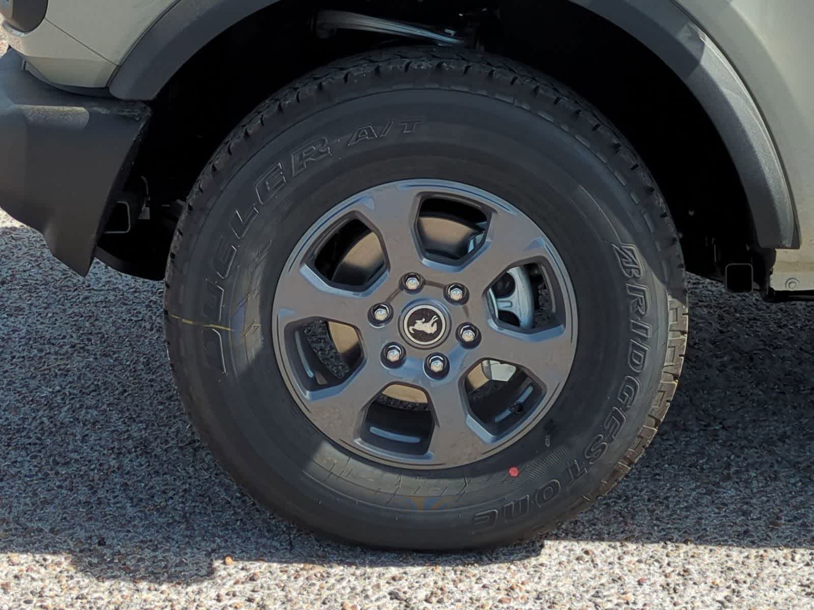 Thumbnail: 2025 Ford Bronco - 32