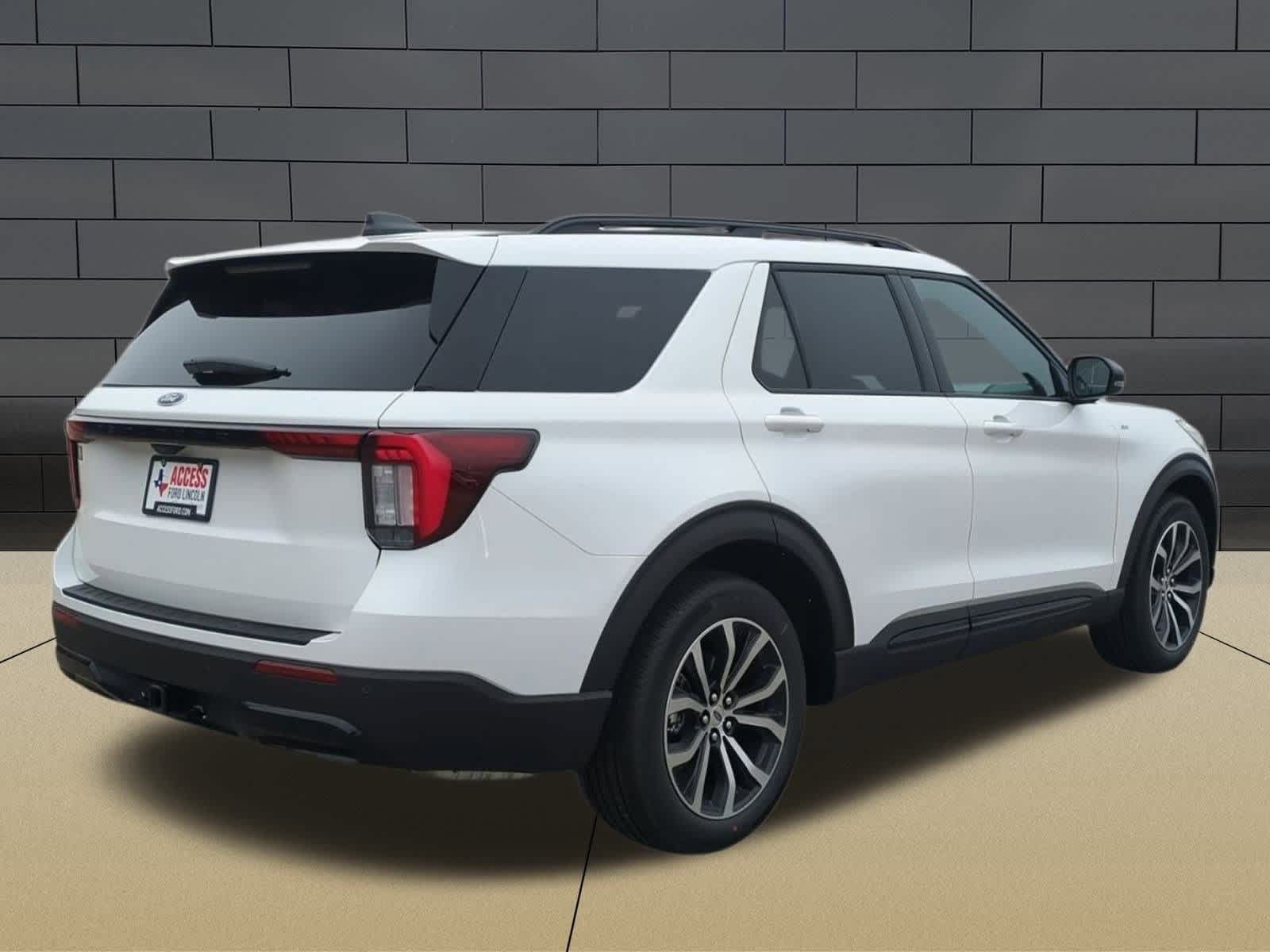 Thumbnail: 2026 Ford Explorer - 8