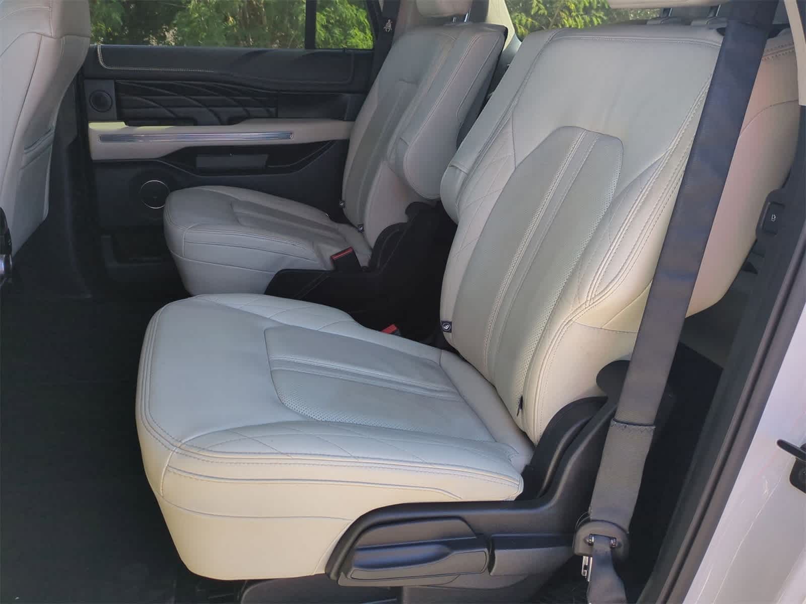 Thumbnail: 2019 Ford Expedition MAX - 25