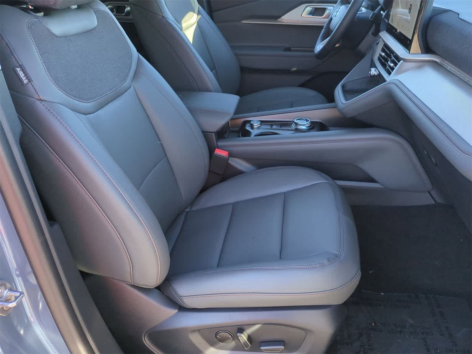 Thumbnail: 2026 Ford Explorer - 27