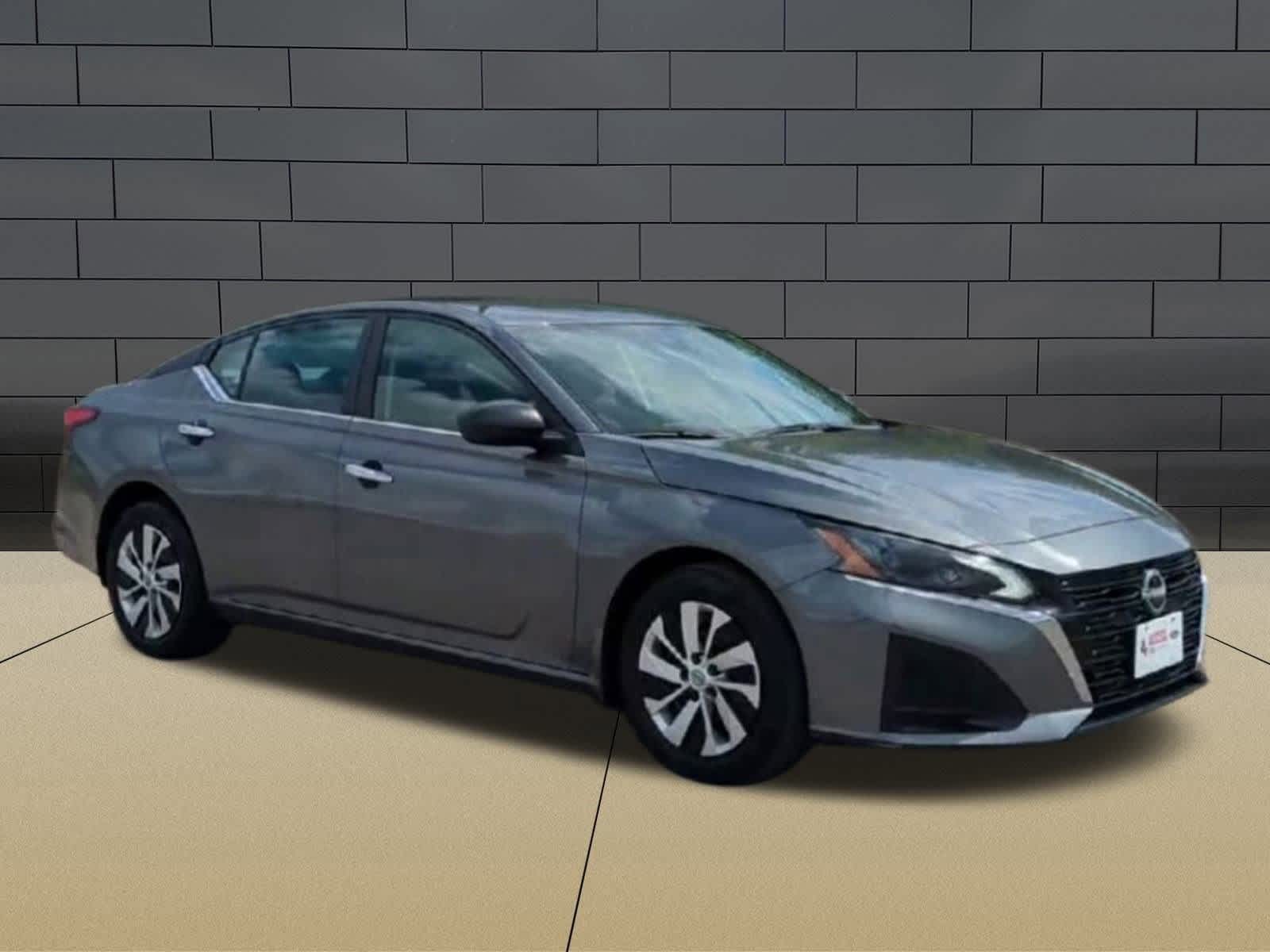 Thumbnail: 2024 Nissan Altima - 2