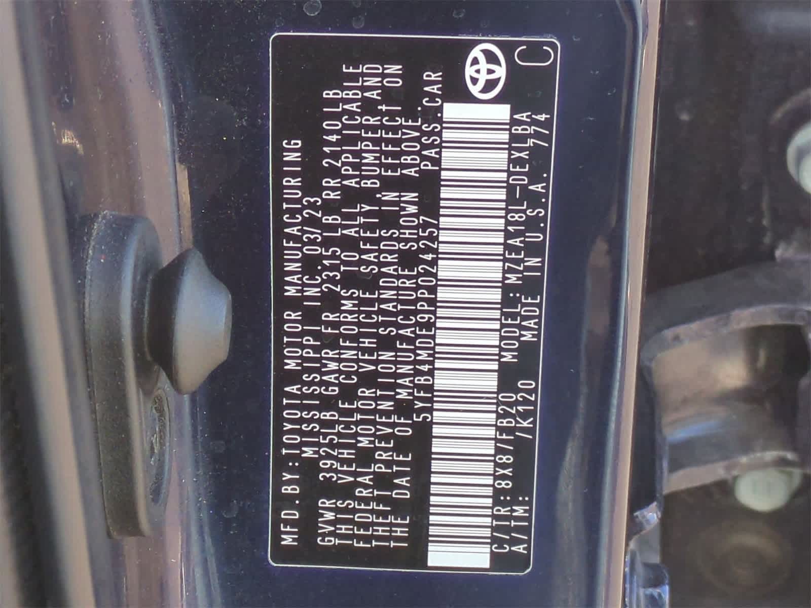 Thumbnail: 2023 Toyota Corolla - 31