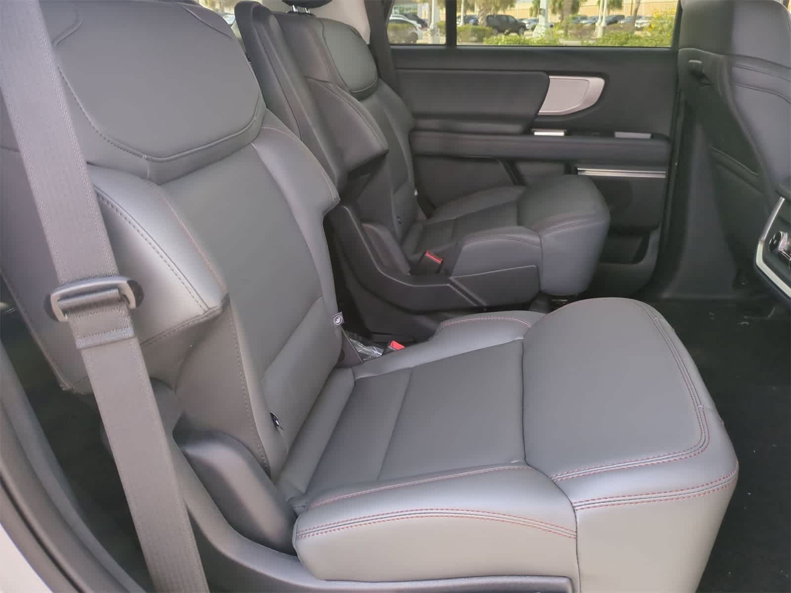 Thumbnail: 2025 Ford Expedition - 27