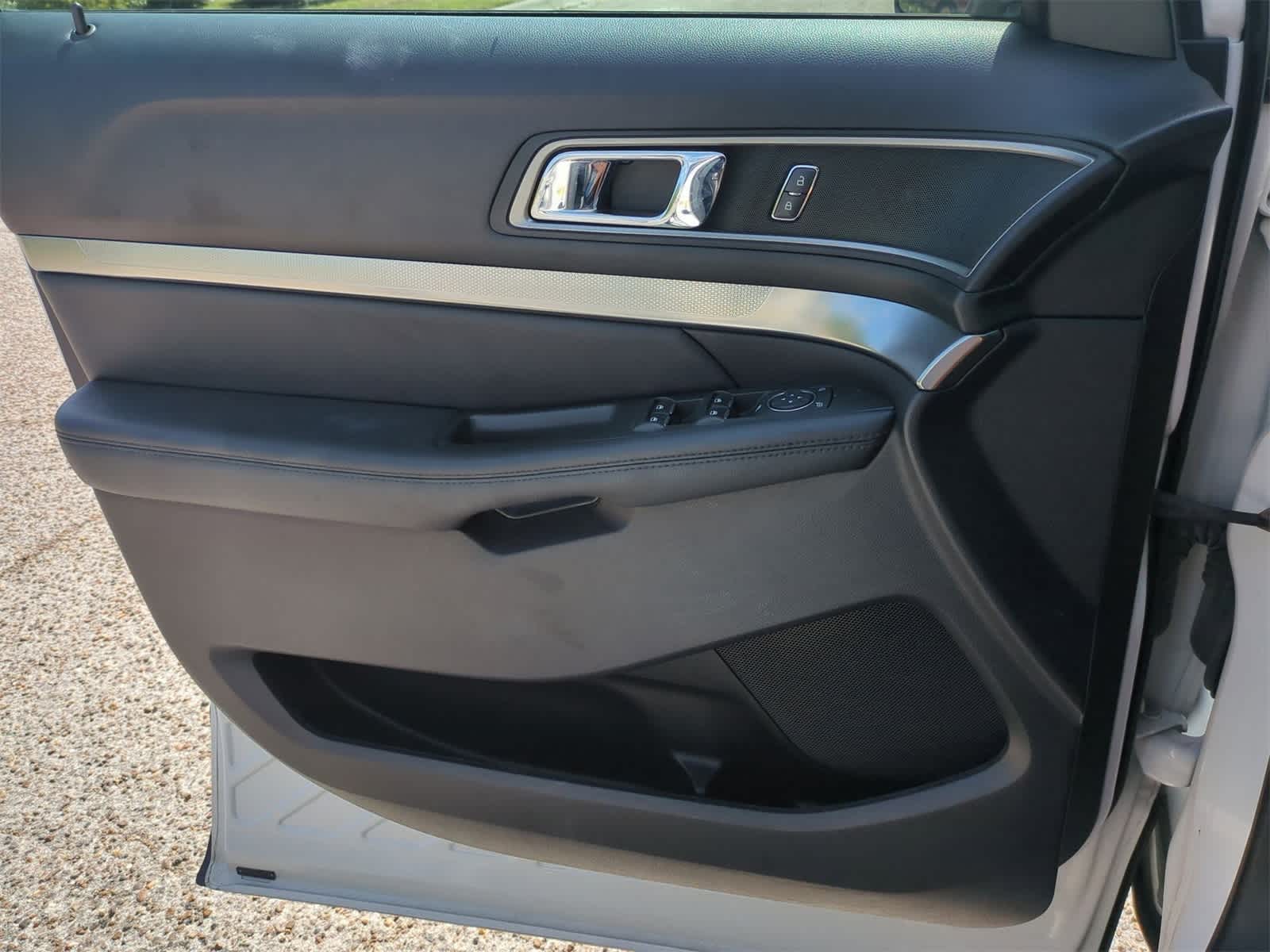 2019 Ford Explorer XLT 22