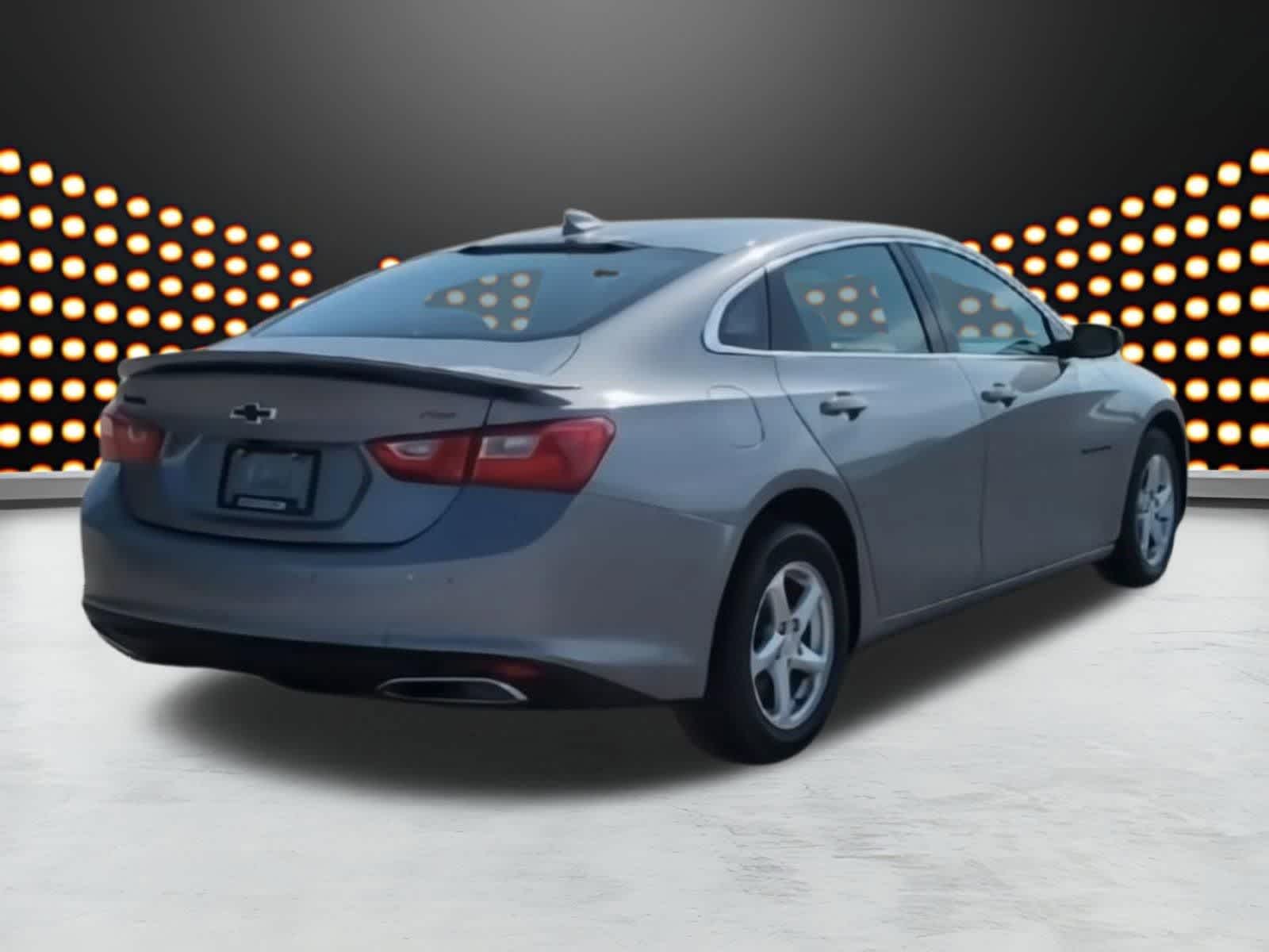 Thumbnail: 2025 Chevrolet Malibu - 8