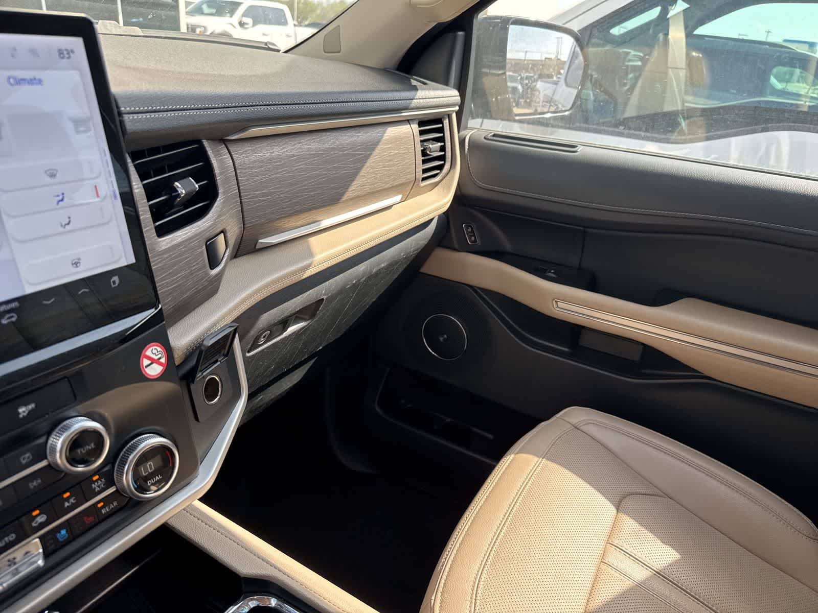 Thumbnail: 2024 Ford Expedition - 15