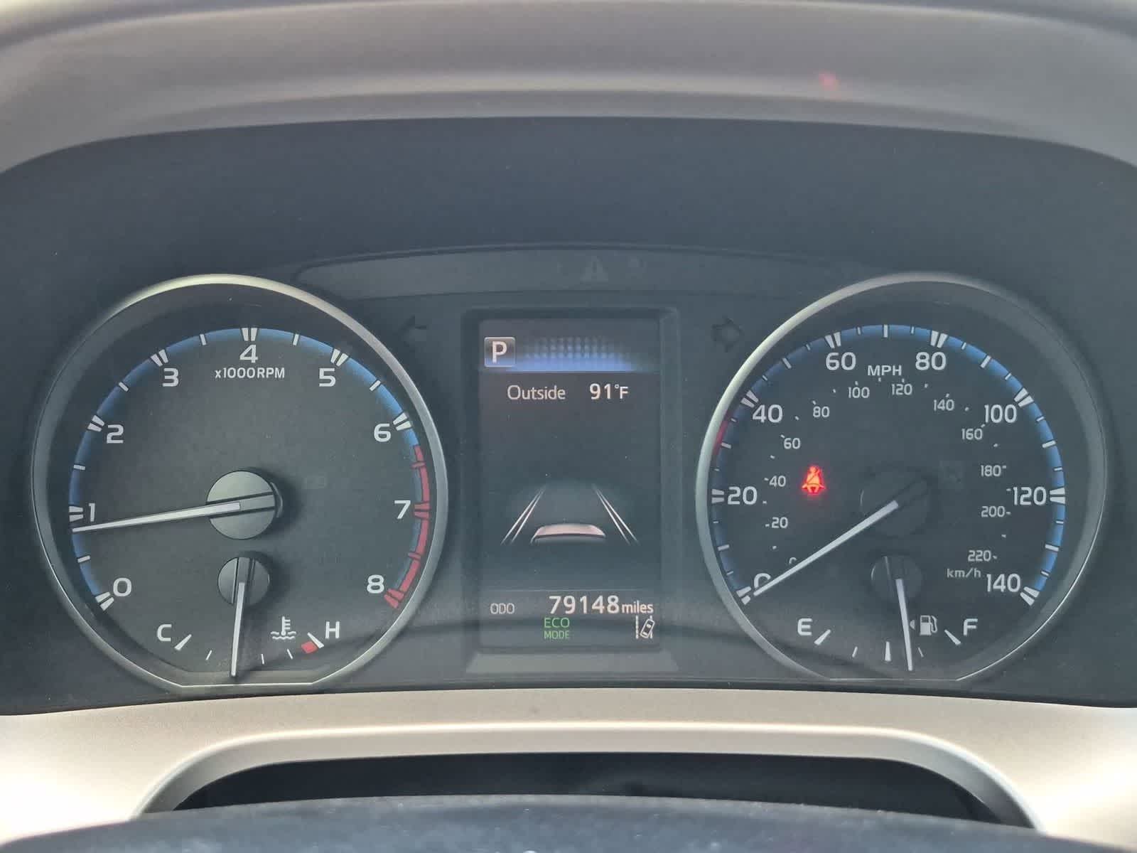 Thumbnail: 2018 Toyota RAV4 - 11