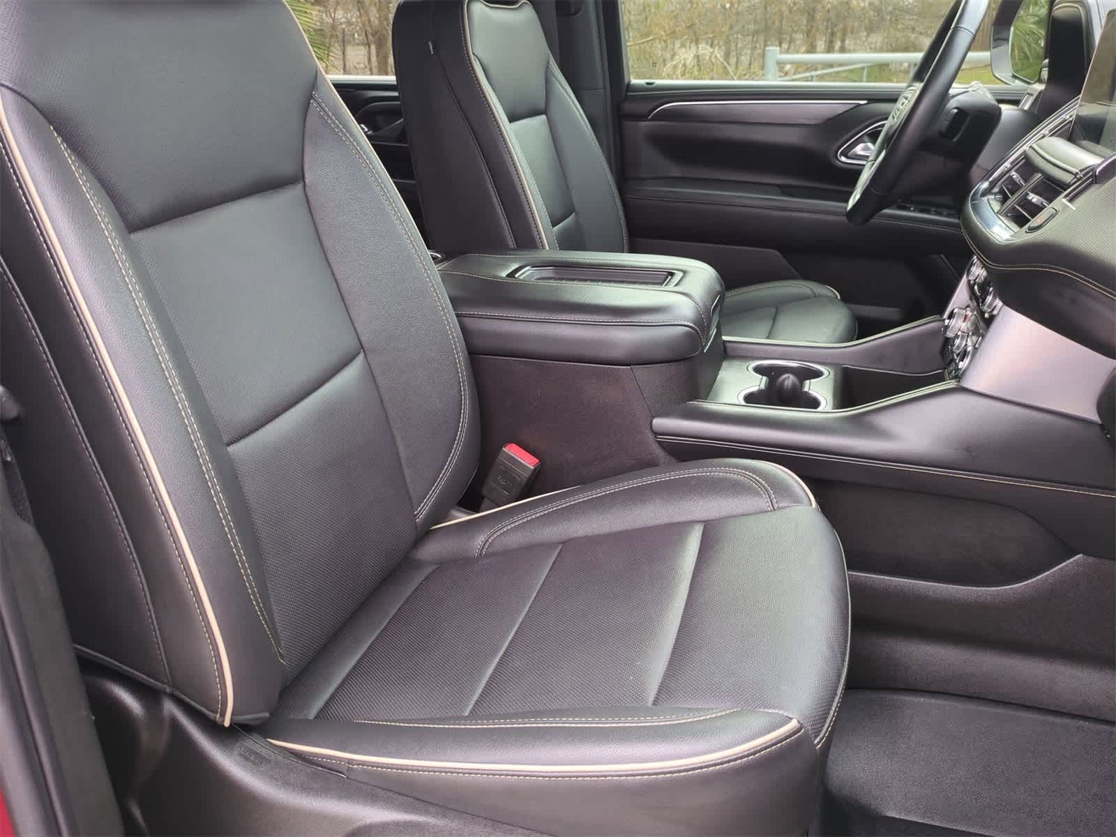 Thumbnail: 2024 GMC Yukon - 28