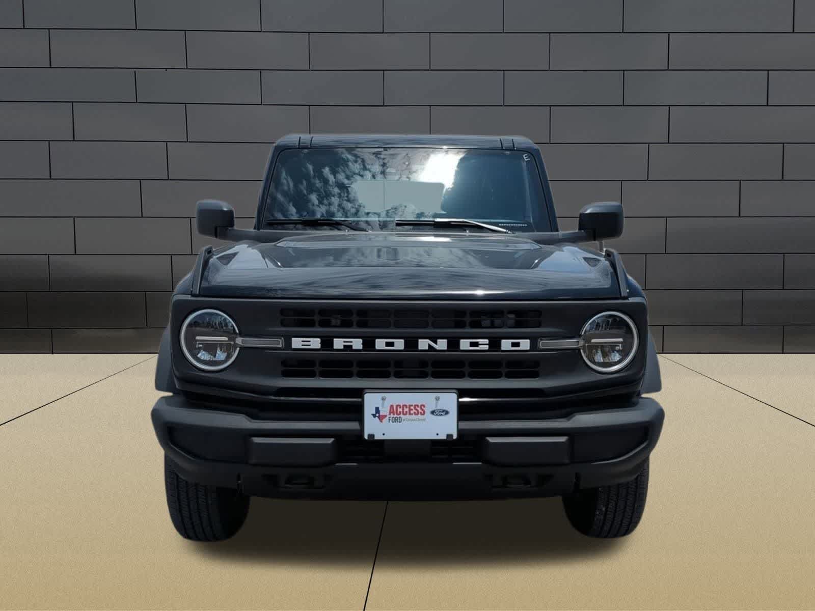 Thumbnail: 2025 Ford Bronco - 3