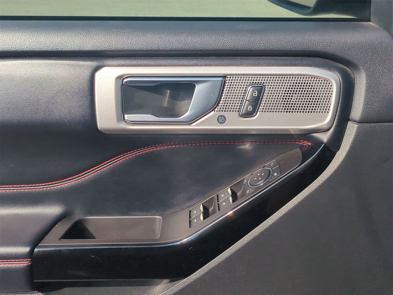 Thumbnail: 2022 Ford Explorer - 23