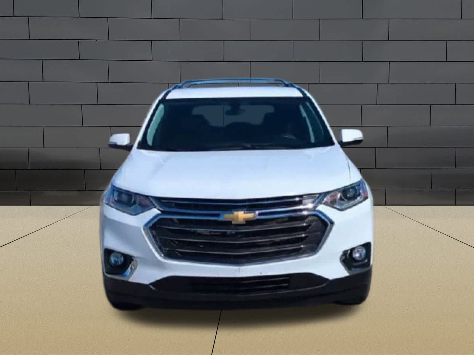 Thumbnail: 2020 Chevrolet Traverse - 3