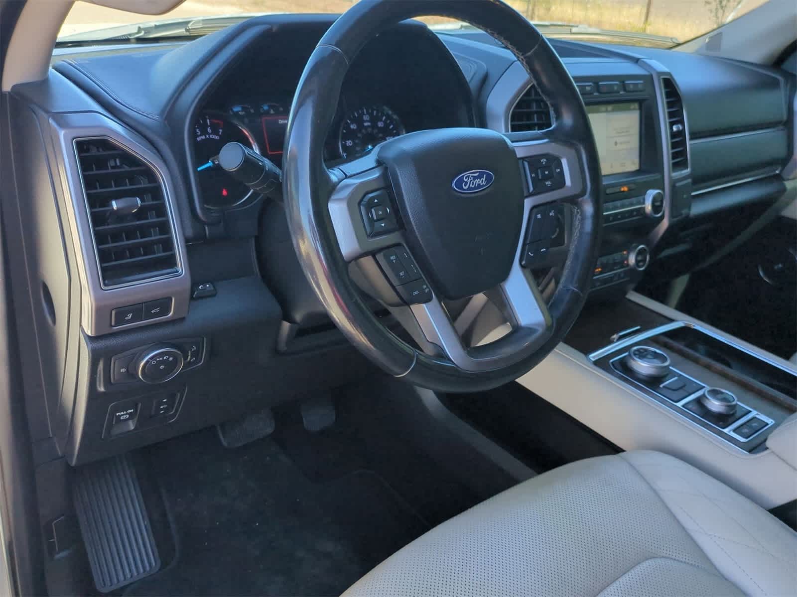 Thumbnail: 2019 Ford Expedition MAX - 10