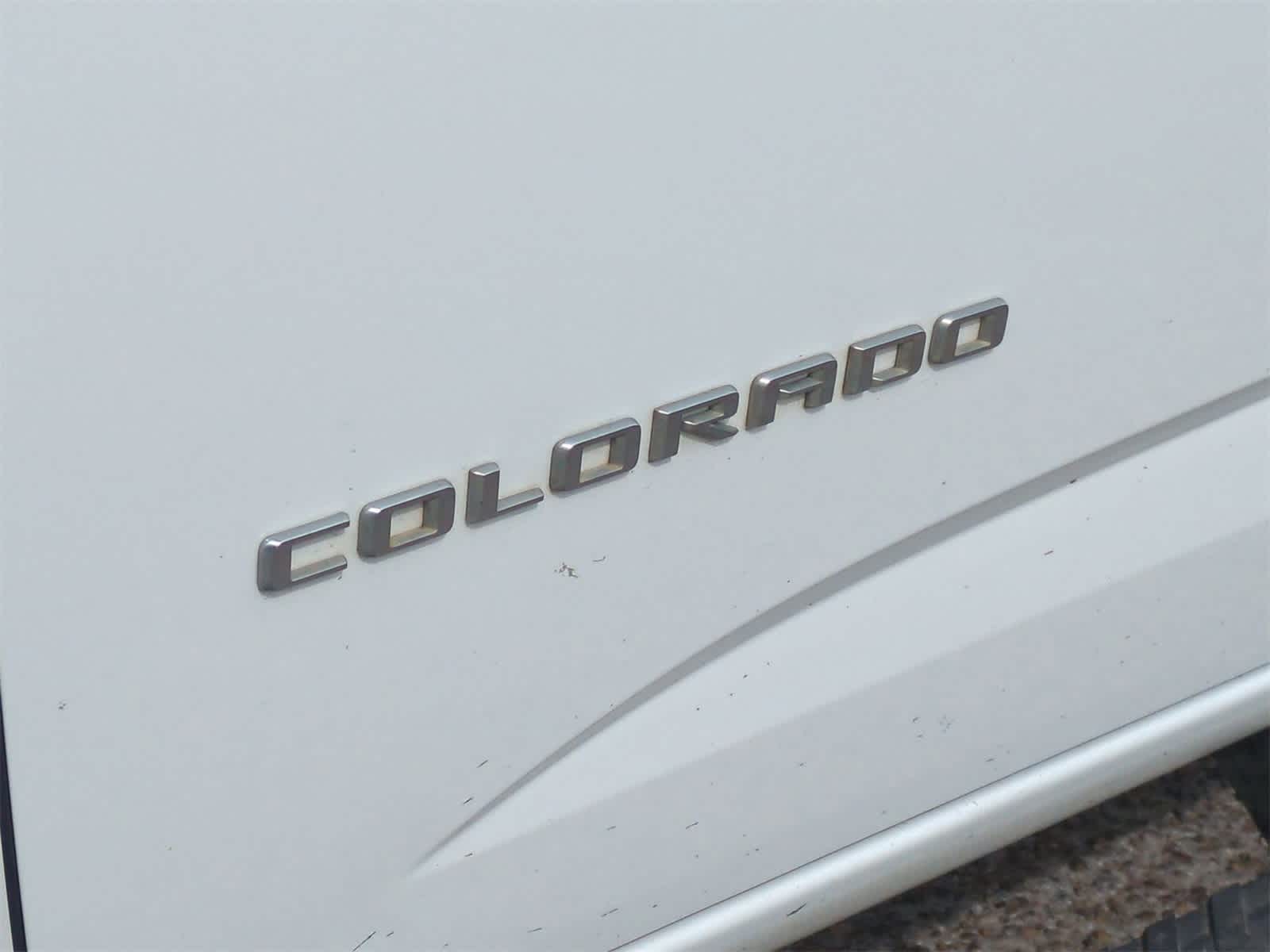 Thumbnail: 2022 Chevrolet Colorado - 29