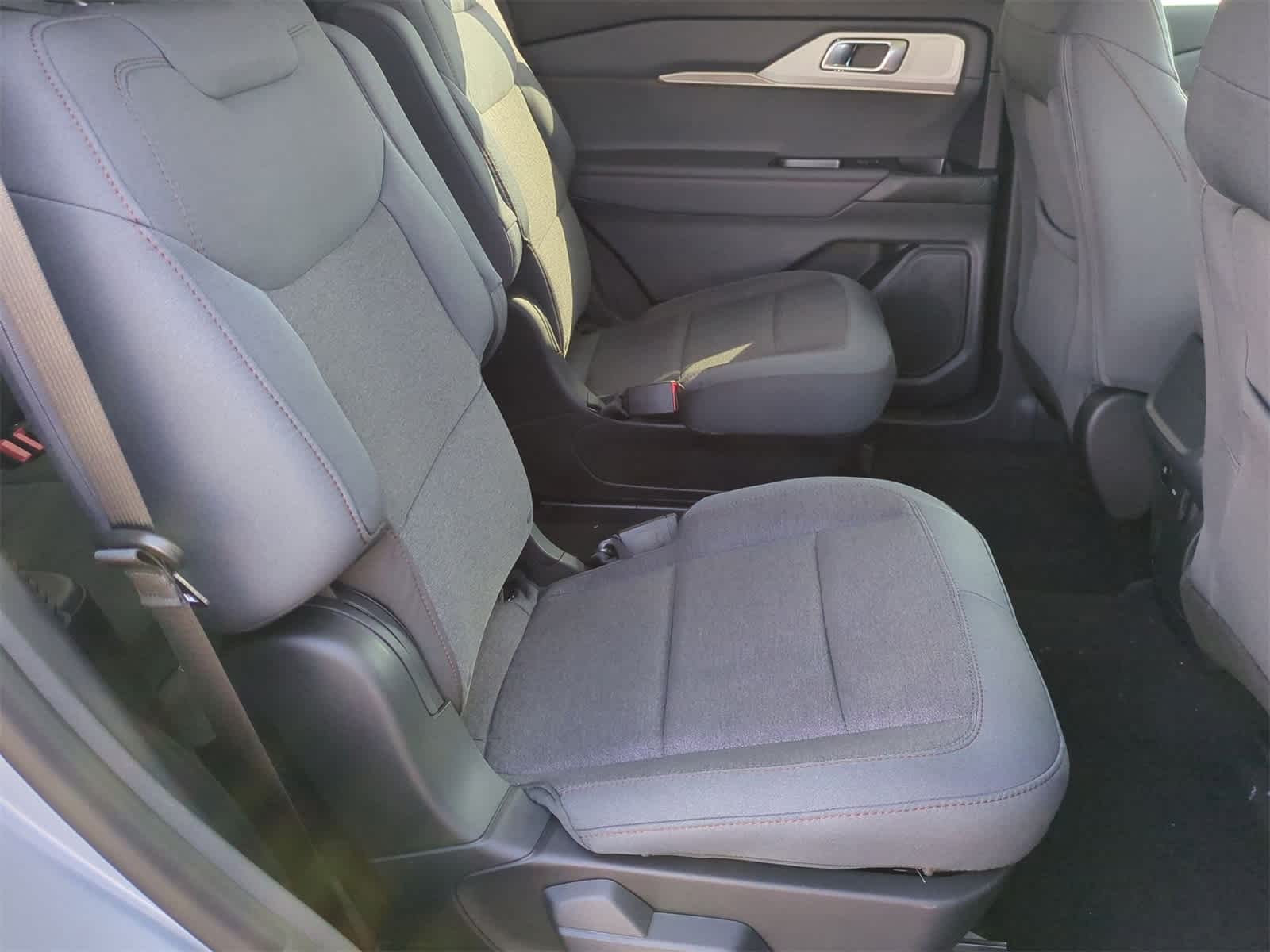 Thumbnail: 2026 Ford Explorer - 26