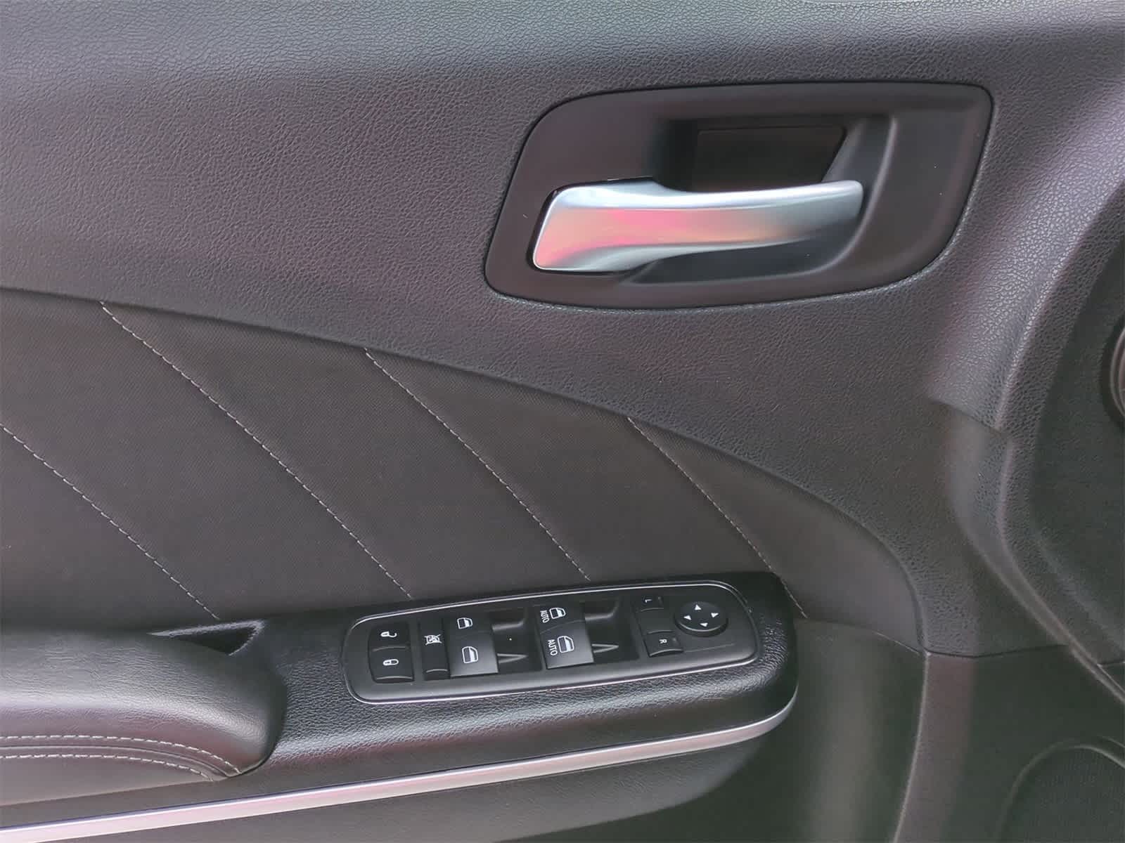 2023 Dodge Charger SXT 22