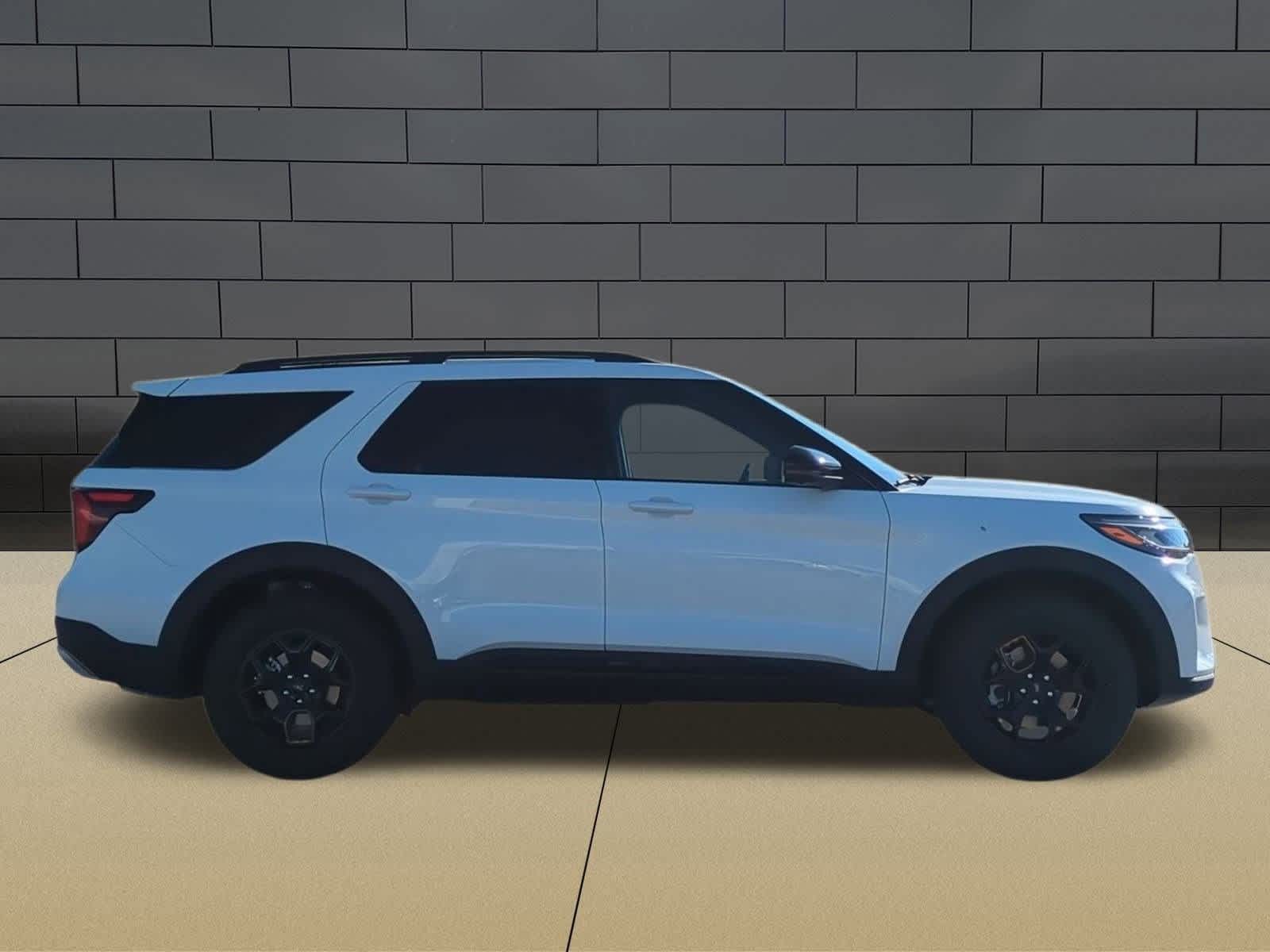 Thumbnail: 2026 Ford Explorer - 9