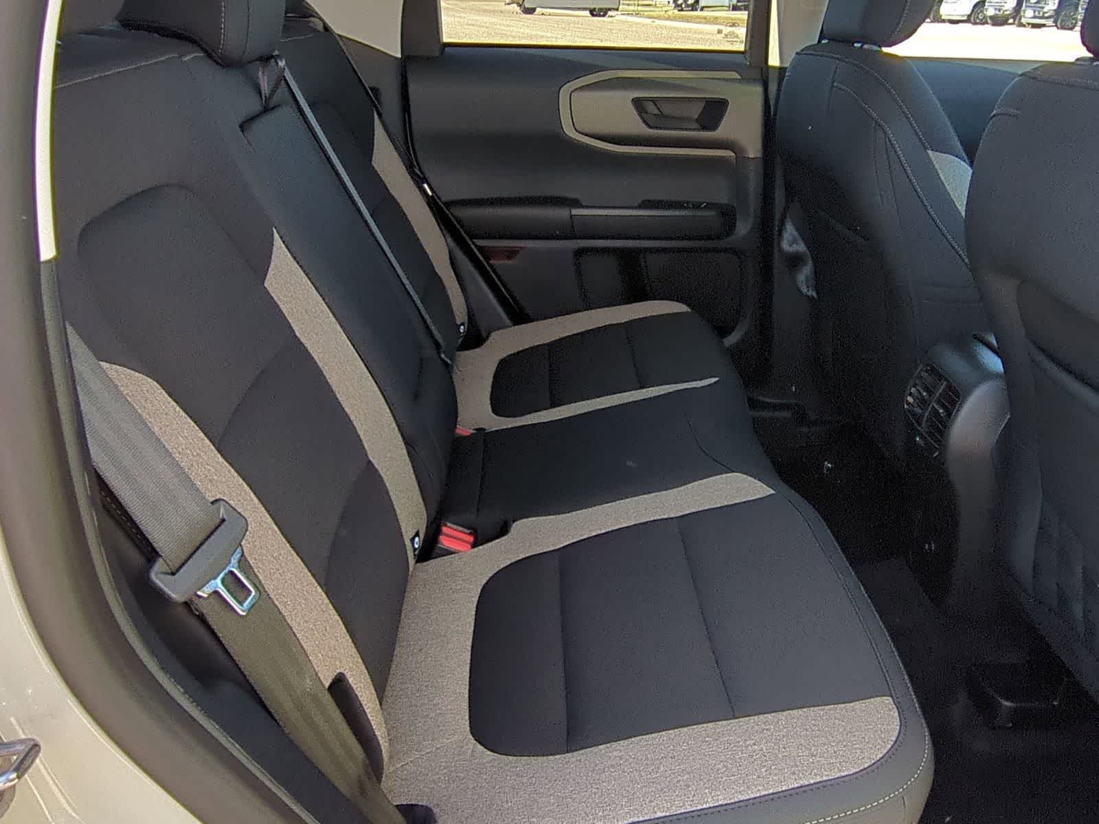 Thumbnail: 2025 Ford Bronco Sport - 25