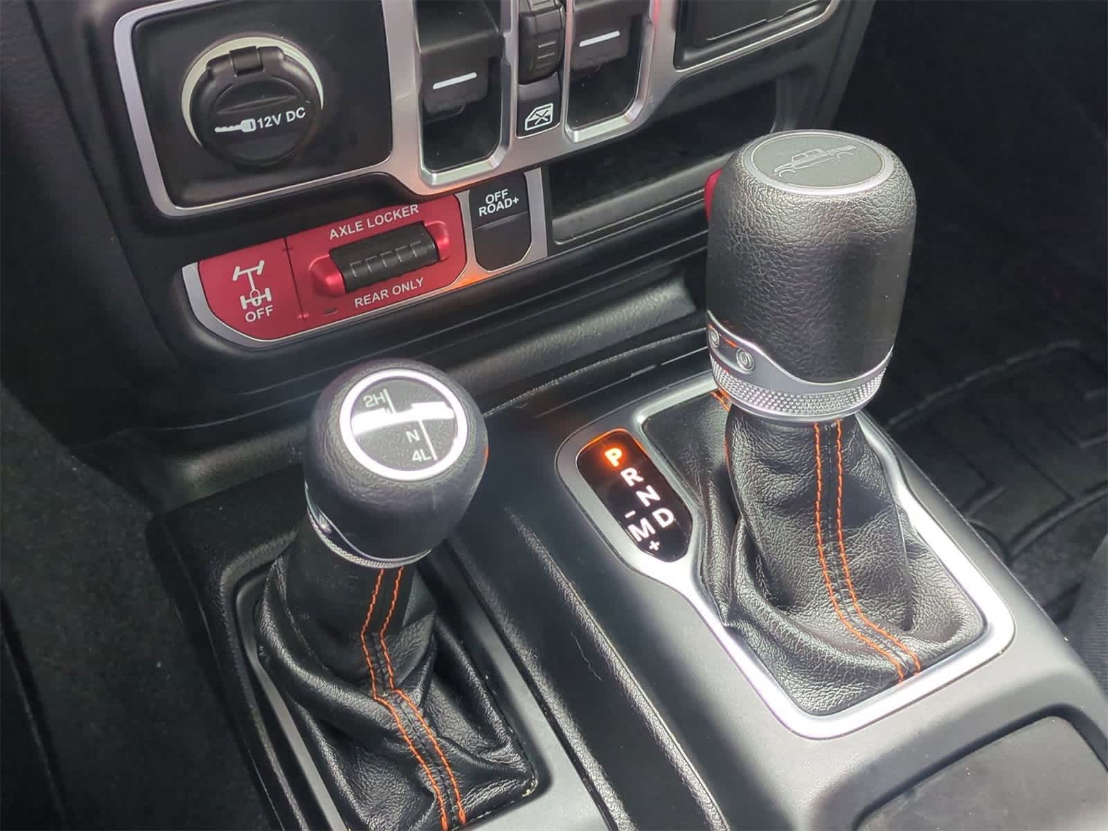 Thumbnail: 2021 Jeep Gladiator - 15