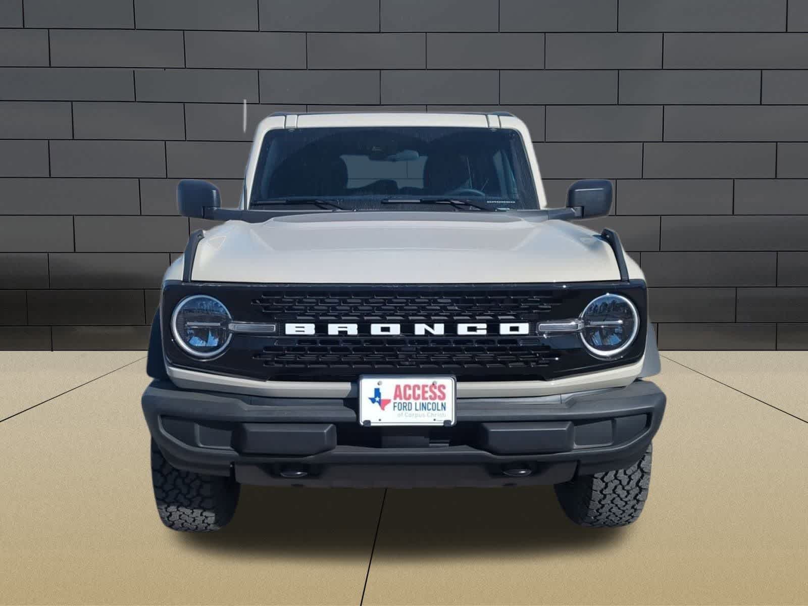 Thumbnail: 2025 Ford Bronco - 3