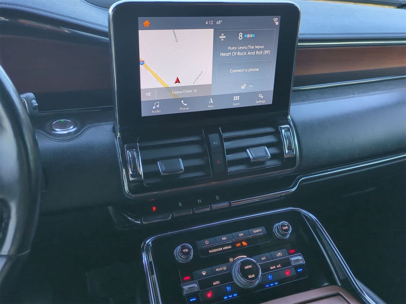 Thumbnail: 2019 Lincoln Navigator L - 13