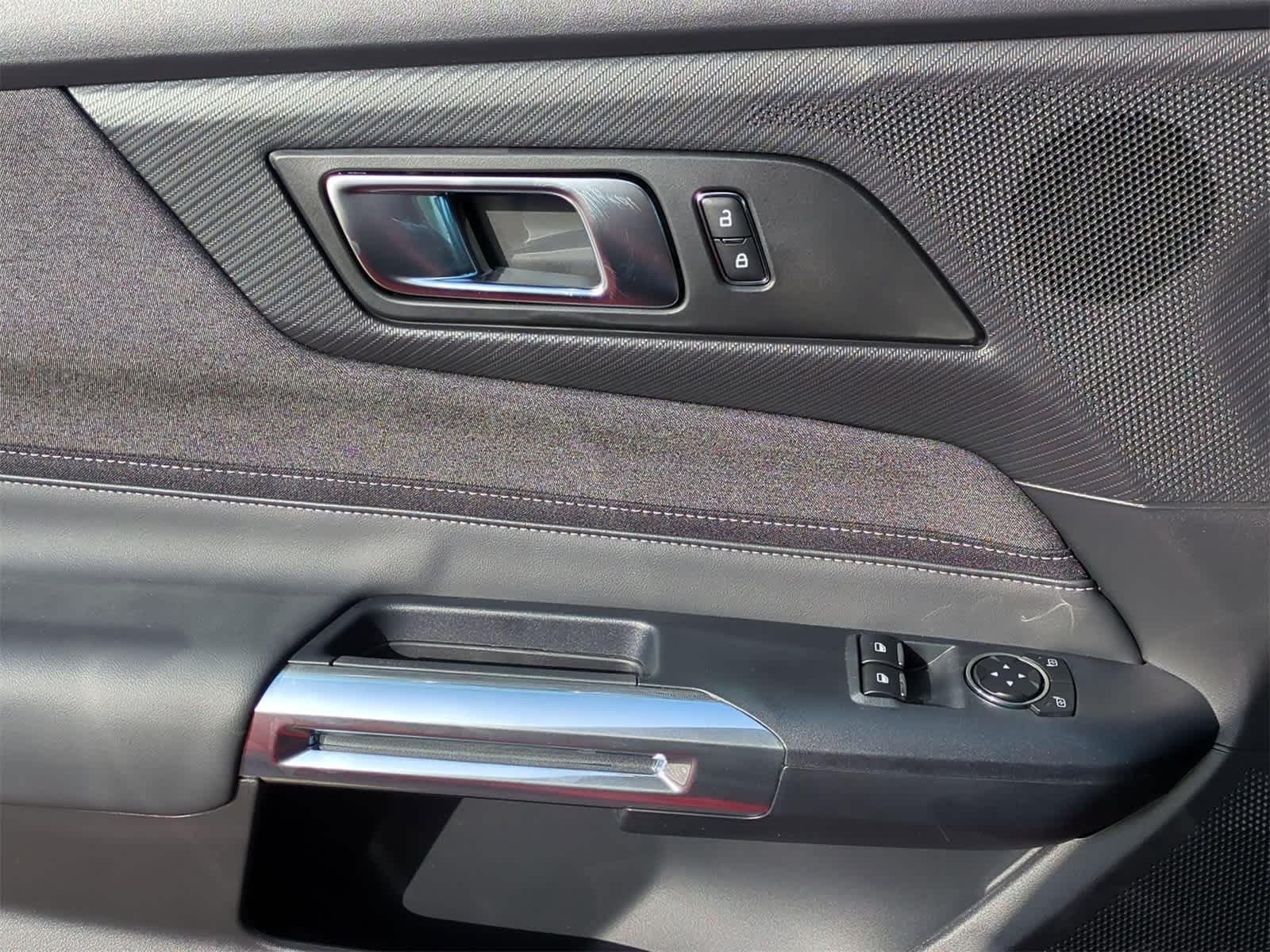 Thumbnail: 2025 Ford Mustang - 21