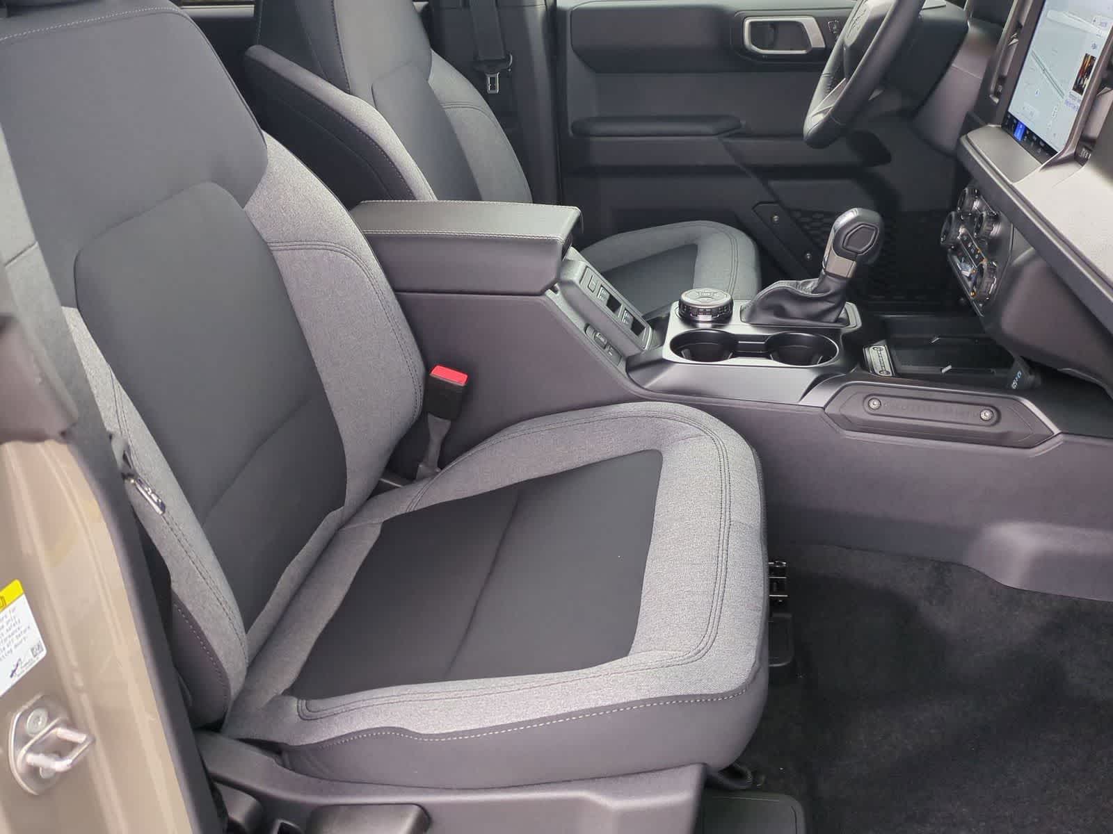 Thumbnail: 2025 Ford Bronco - 27