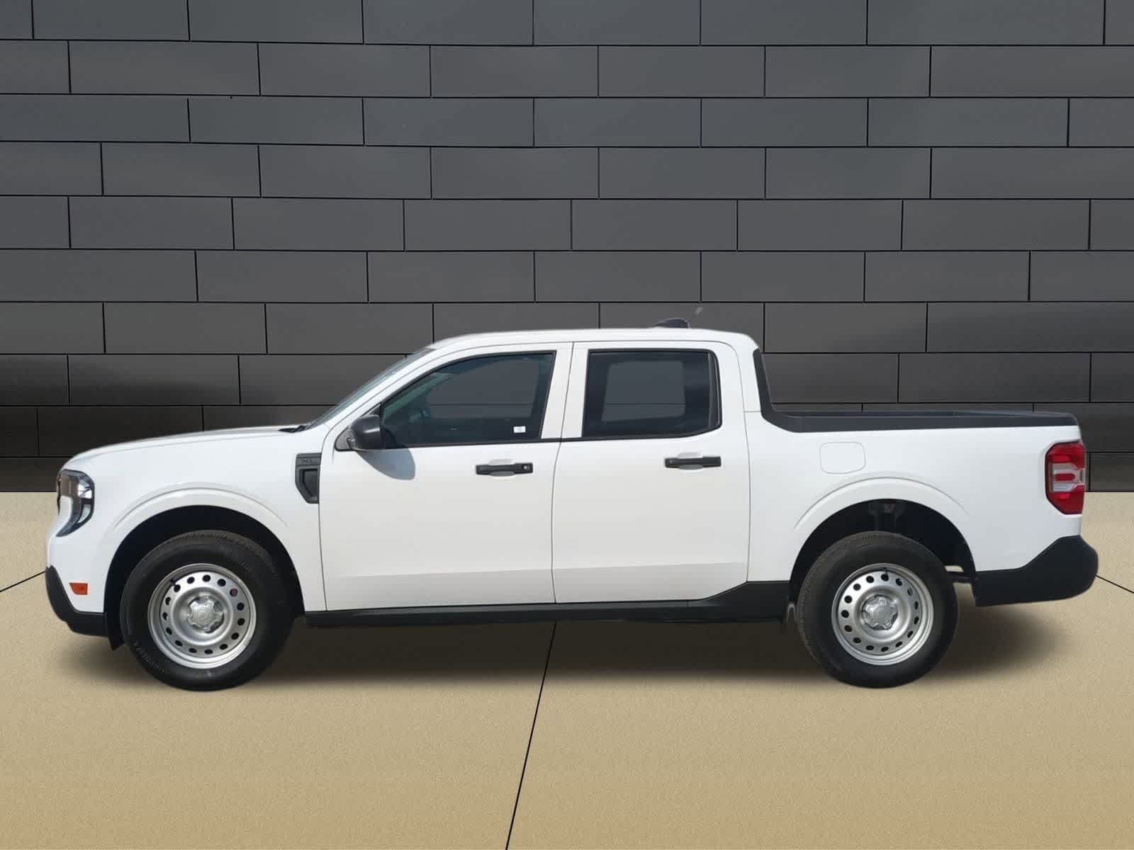 Thumbnail: 2025 Ford Maverick - 5