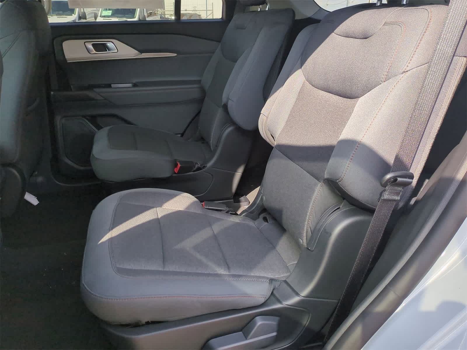 Thumbnail: 2026 Ford Explorer - 24