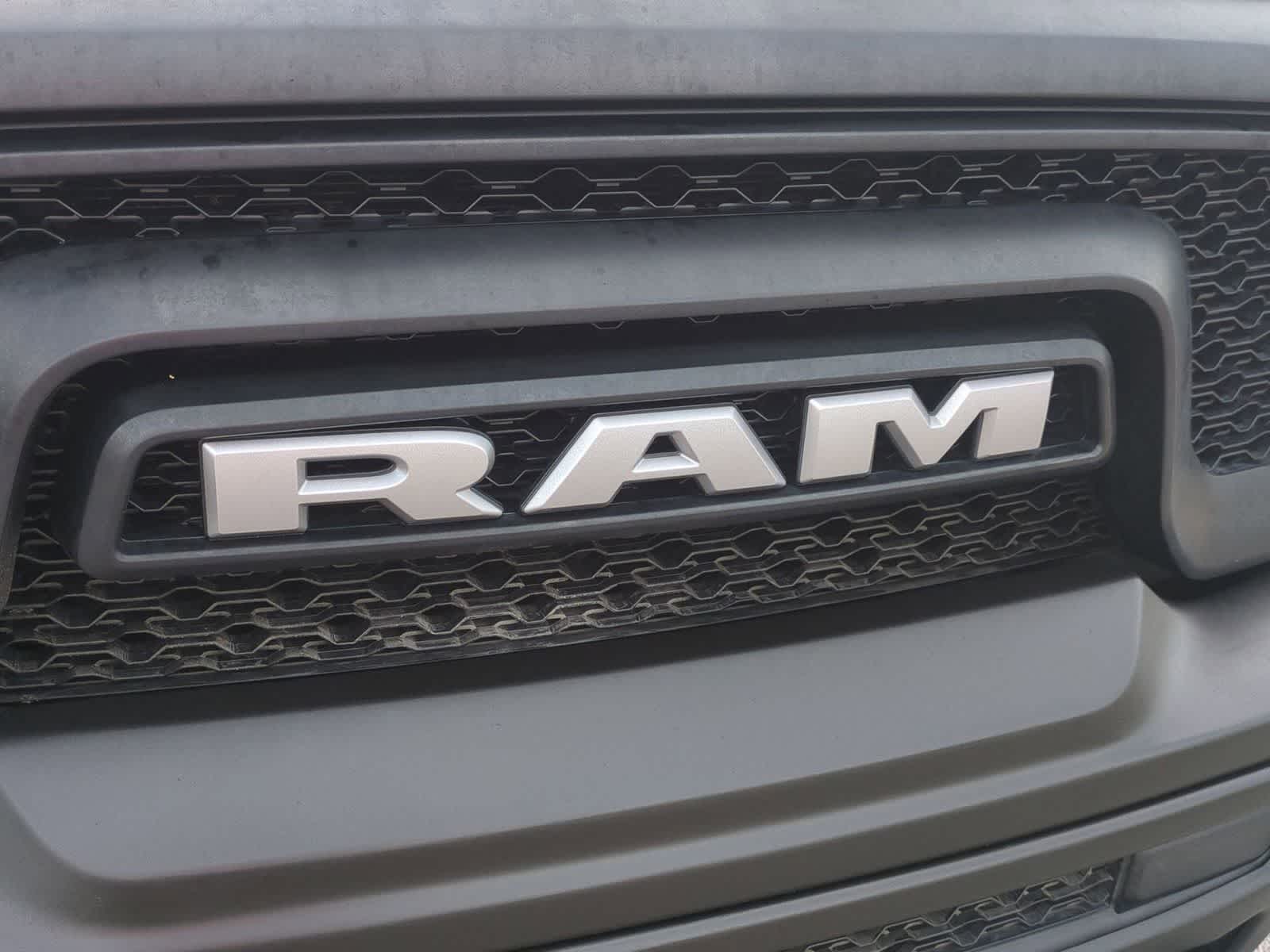 Thumbnail: 2020 RAM 1500 Classic - 28