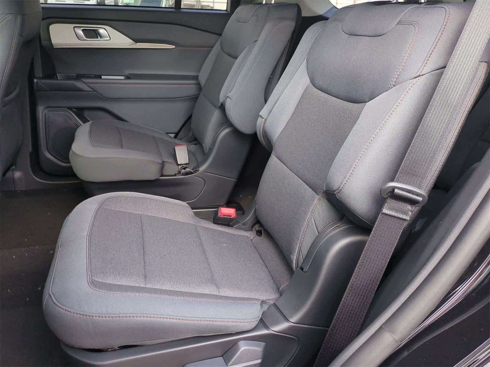 Thumbnail: 2026 Ford Explorer - 24