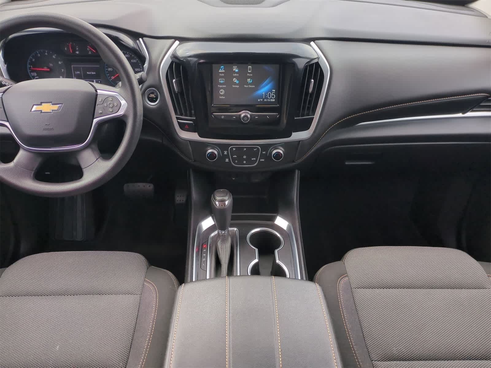 Thumbnail: 2019 Chevrolet Traverse - 19