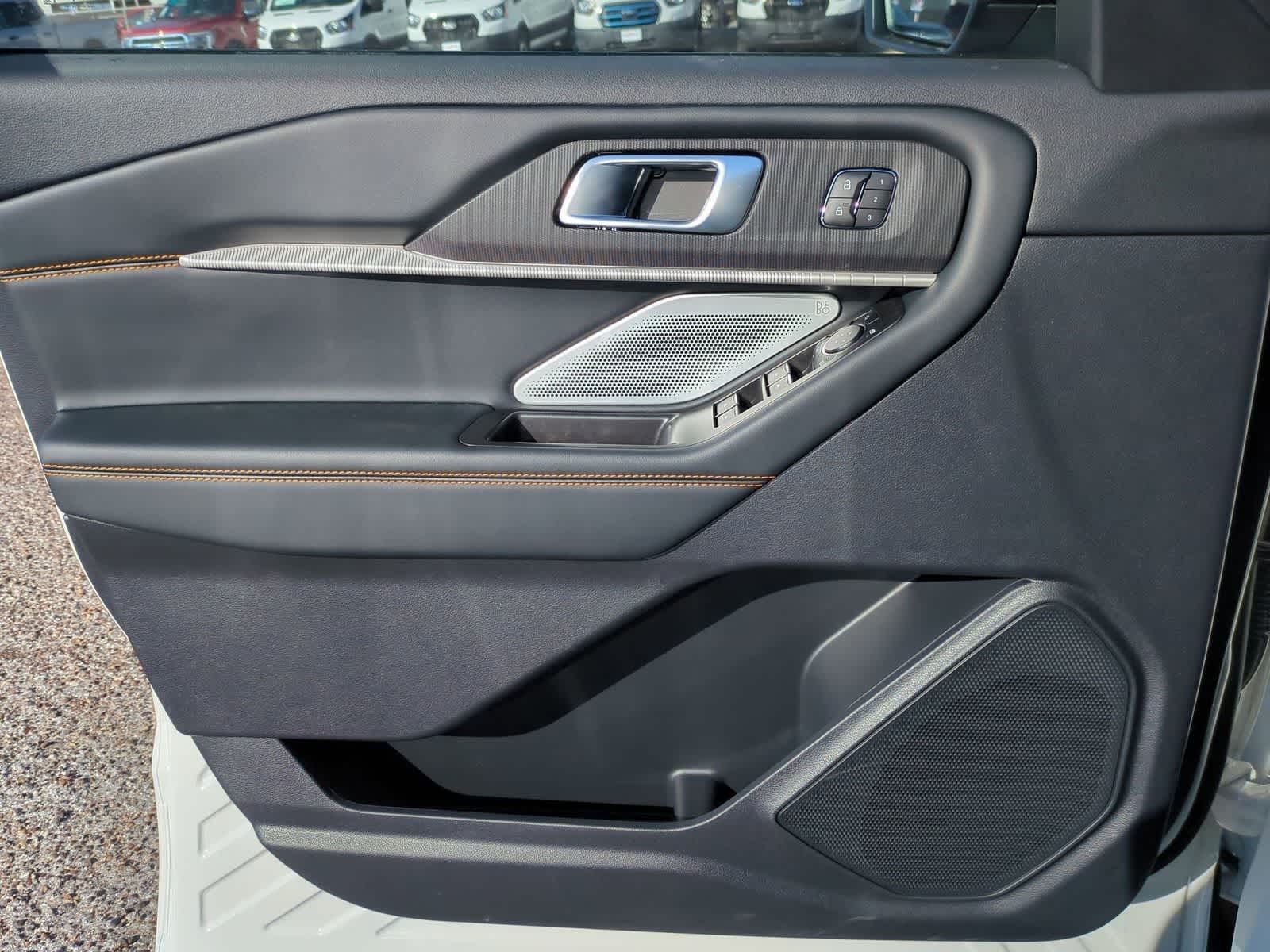 Thumbnail: 2026 Ford Explorer - 23