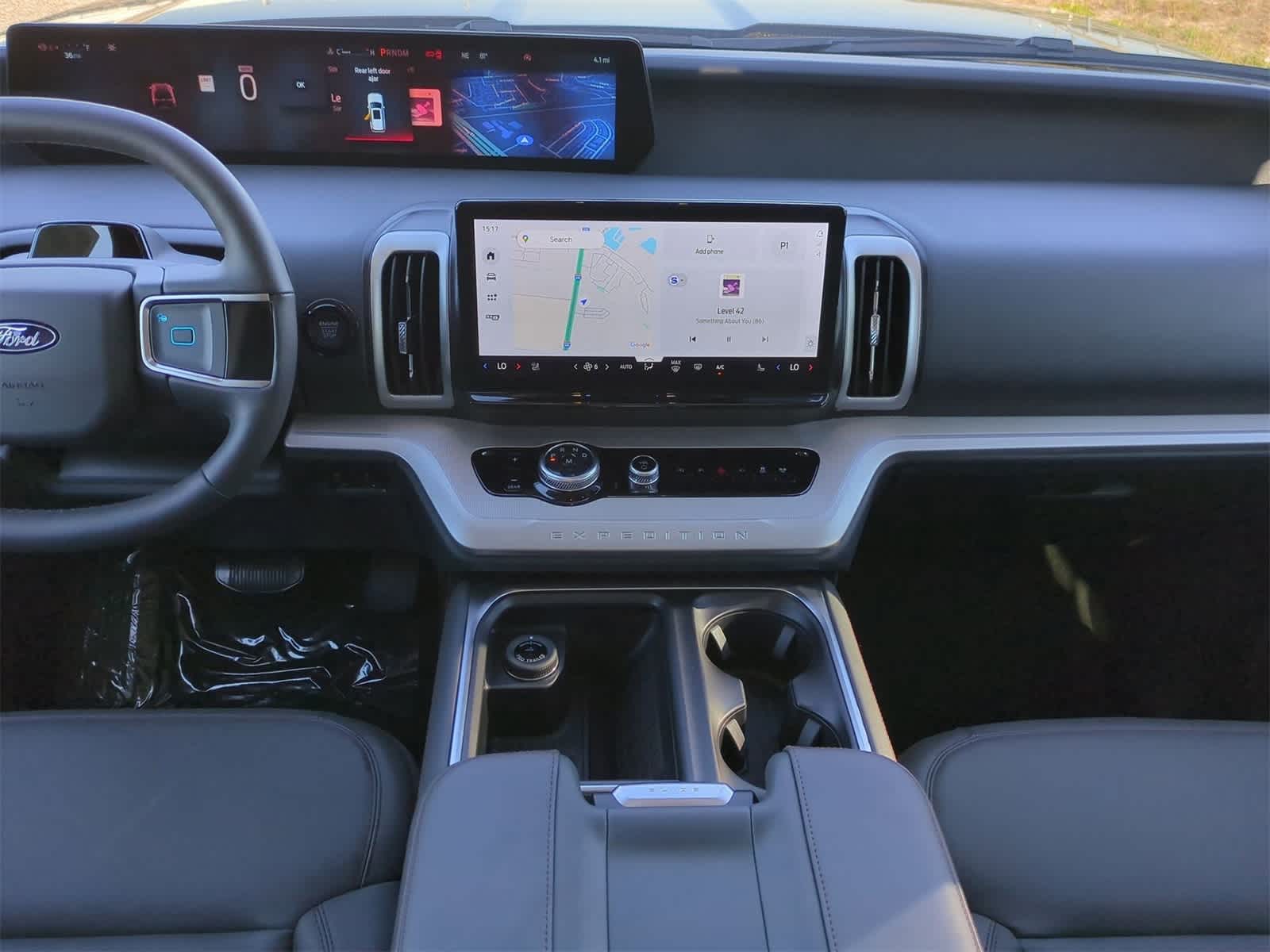 Thumbnail: 2025 Ford Expedition - 21