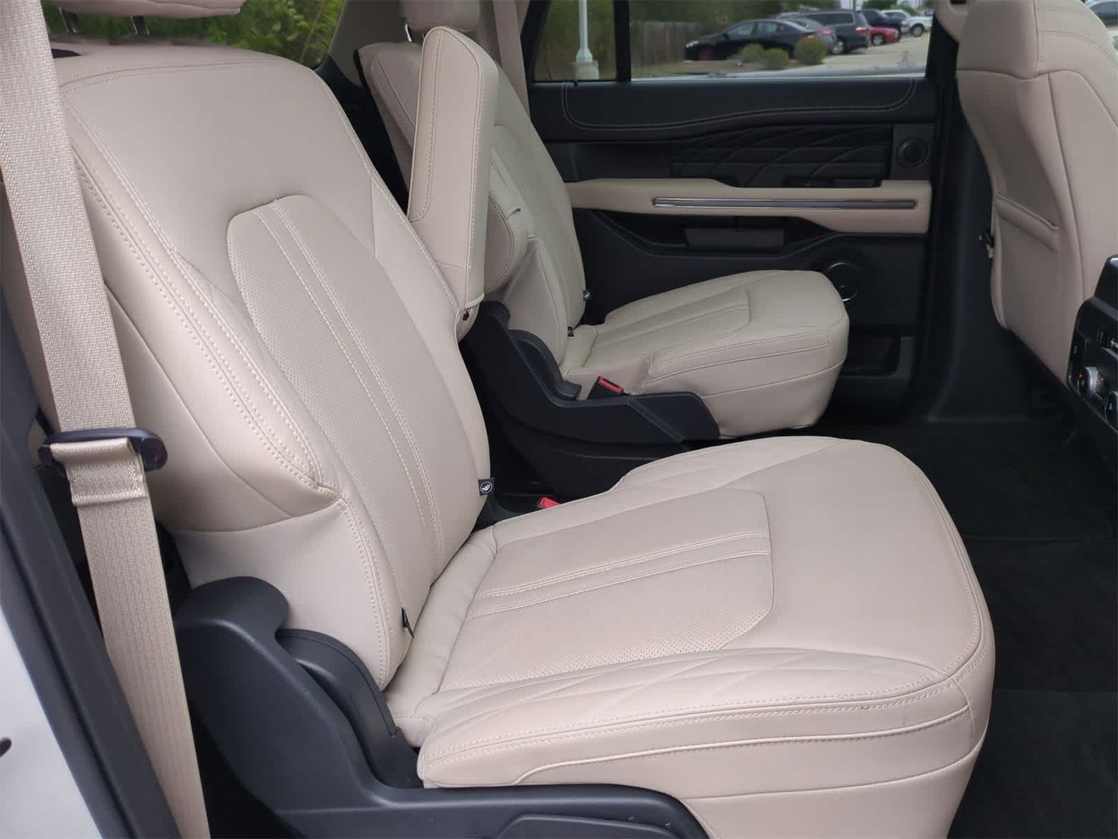 Thumbnail: 2023 Ford Expedition MAX - 27