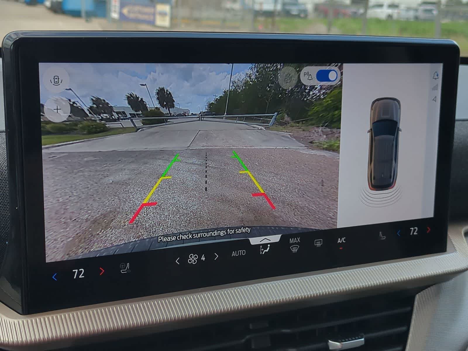 Thumbnail: 2026 Ford Explorer - 15