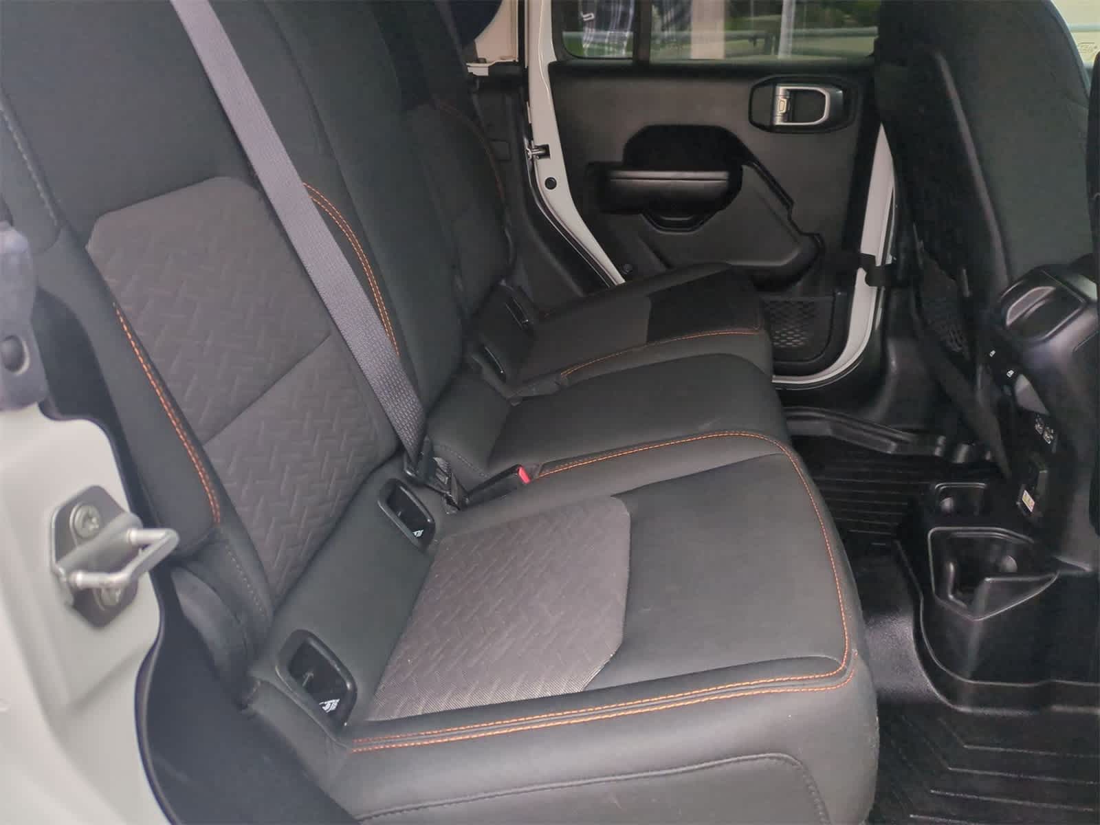 Thumbnail: 2021 Jeep Gladiator - 25