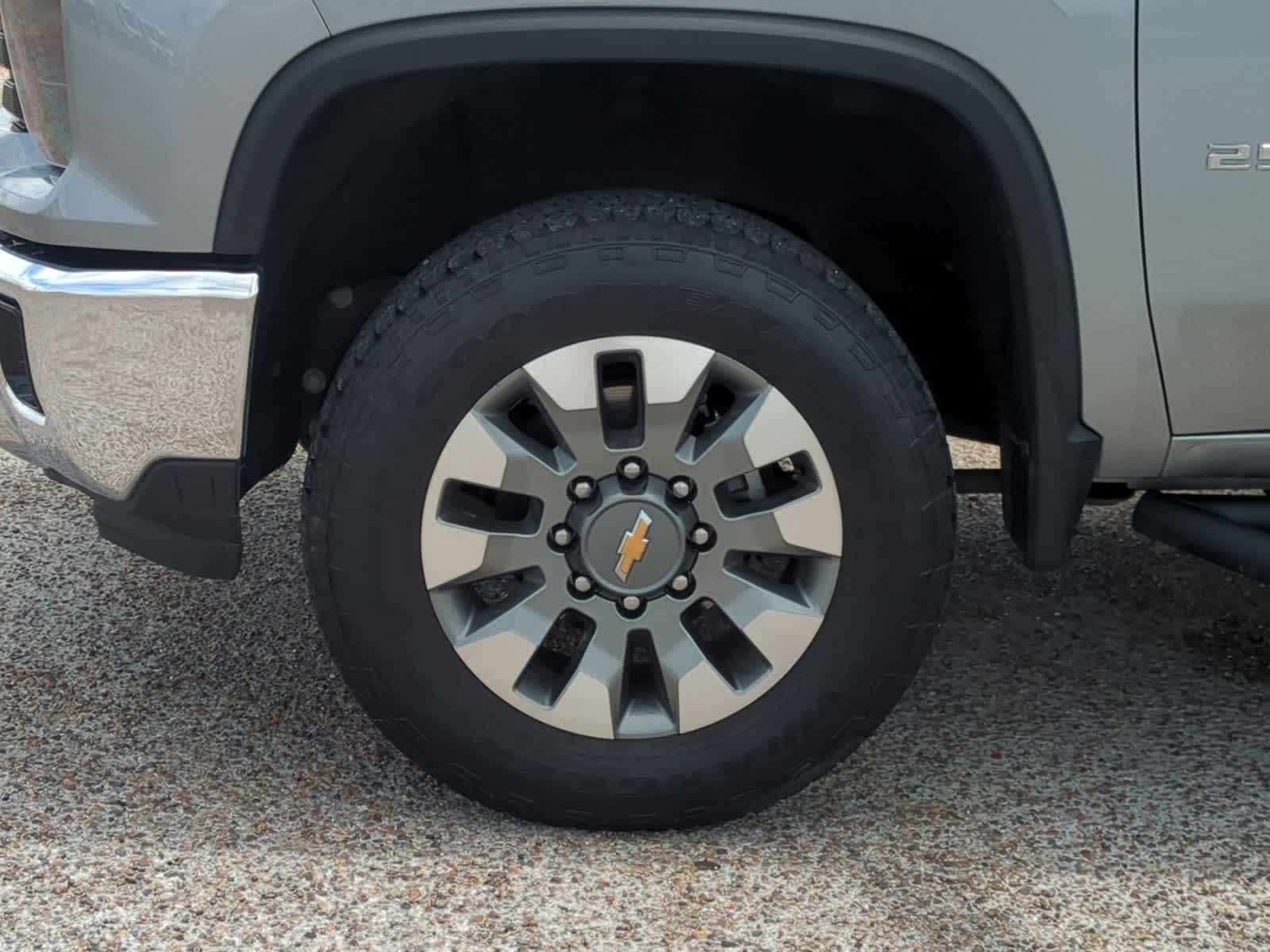 Thumbnail: 2025 Chevrolet Silverado 2500 - 32