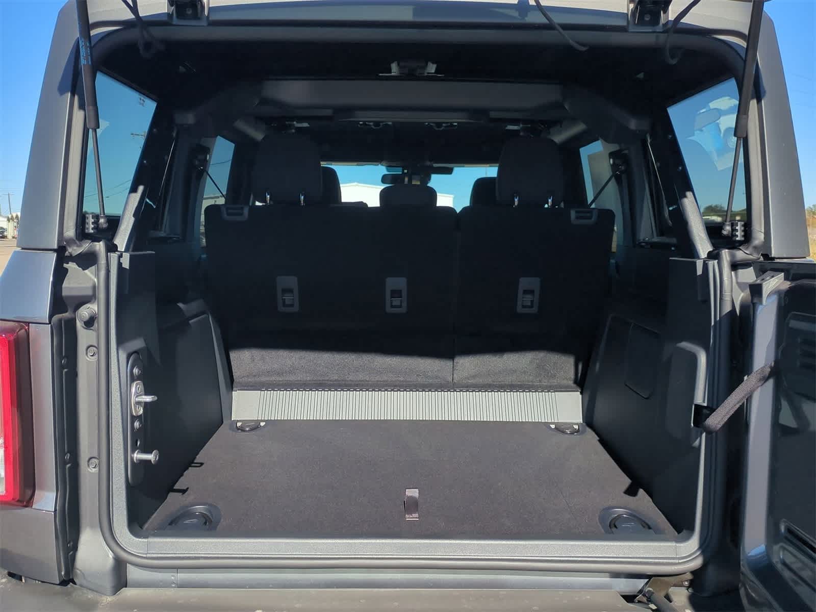 Thumbnail: 2025 Ford Bronco - 25