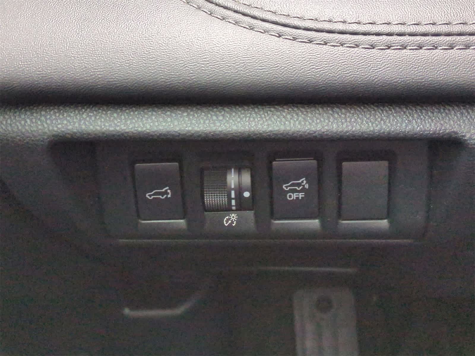 Thumbnail: 2023 Subaru Outback - 17