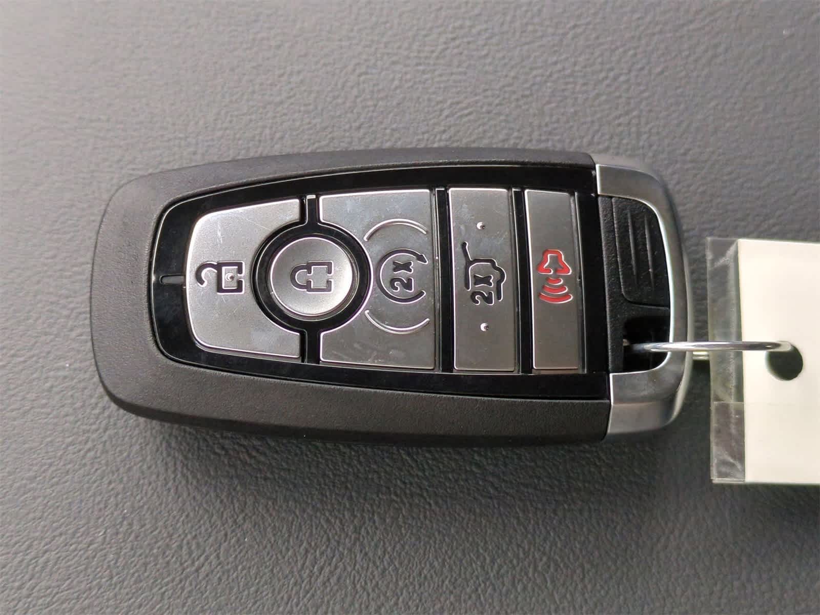 Thumbnail: 2025 Ford Explorer - 34