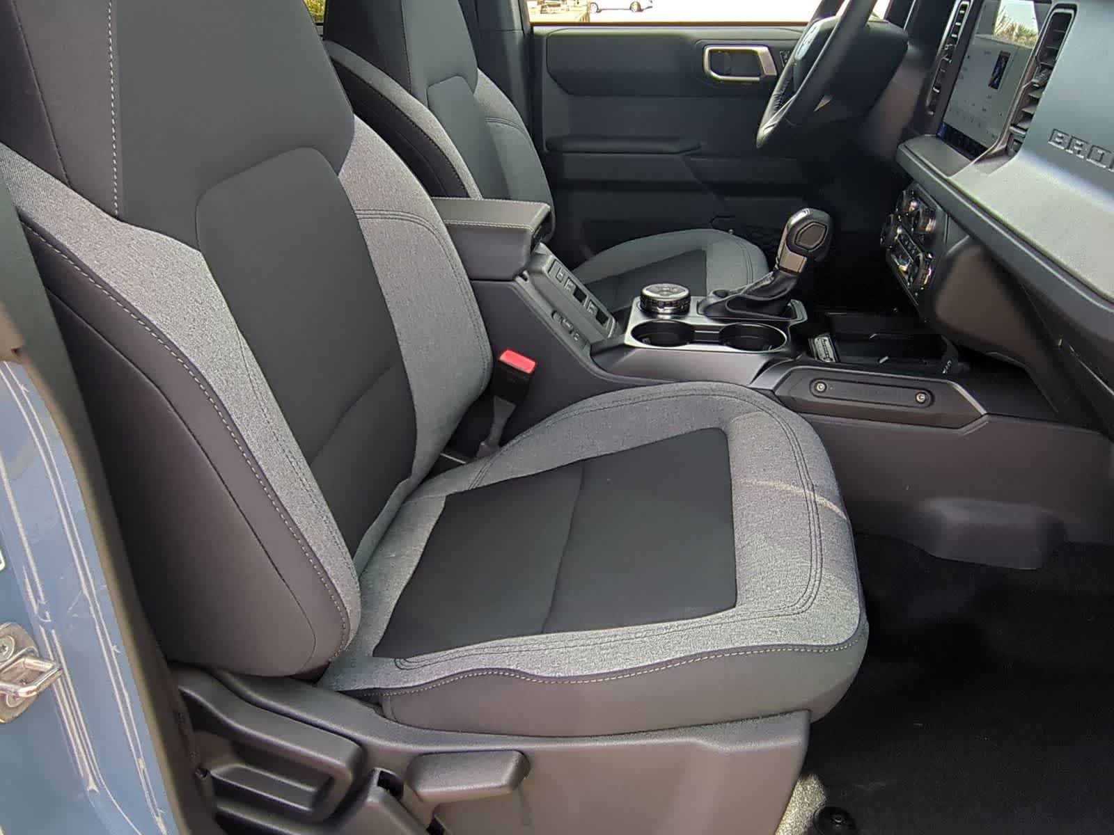 2025 Ford Bronco 4-Door Big Bend - Photo 27