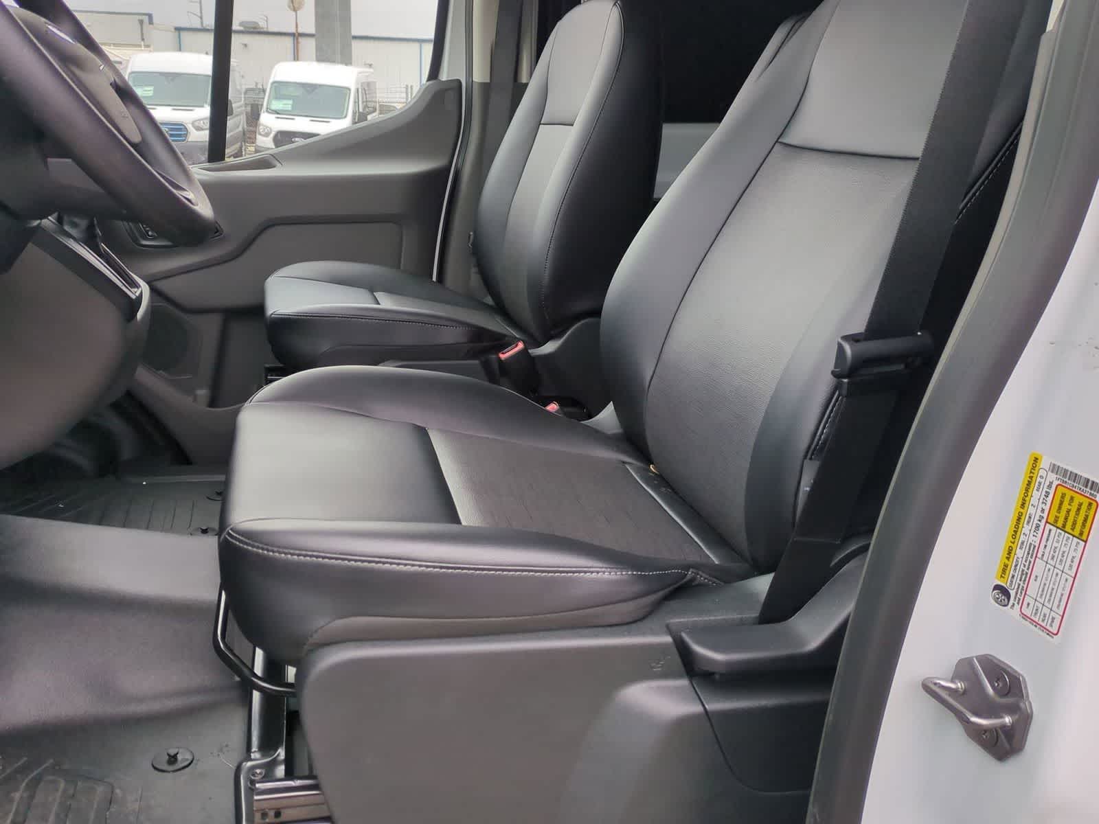 Thumbnail: 2026 Ford Transit Series - 18