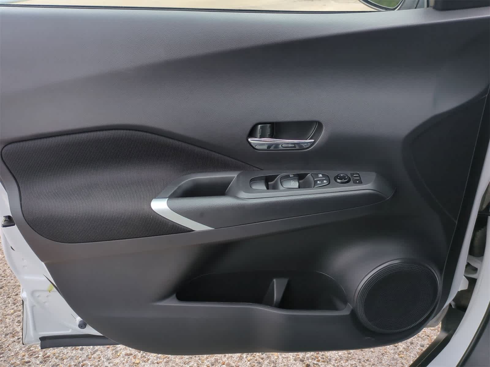 Thumbnail: 2023 Nissan Kicks - 21